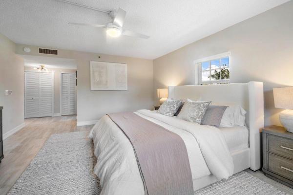 Atlantic Cloisters, 950 De Soto Rd #2b, Boca Raton, Florida 33432, image 1