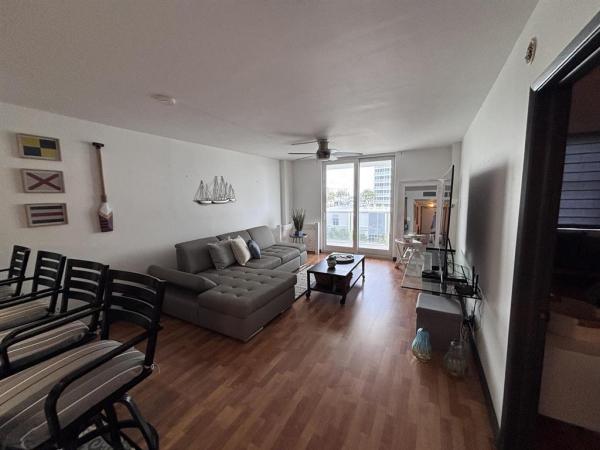 Birch Crest, 336 N Birch Rd #8D, Fort Lauderdale, Florida 33304, image 2