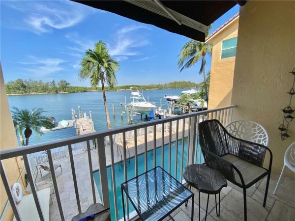 The Moorings At Sheridan, 4230 N Ocean Dr, Hollywood, Florida 33019, image 1