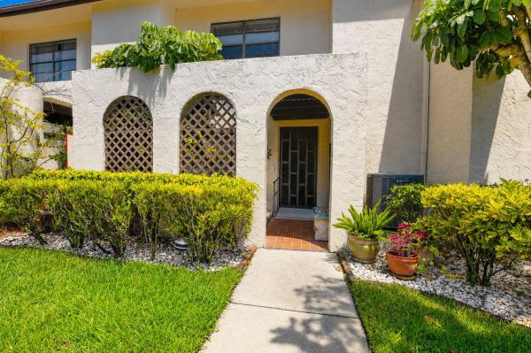 Greens Of Boca Lago, 8045 Eastlake Dr #E, Boca Raton, Florida 33433, image 1