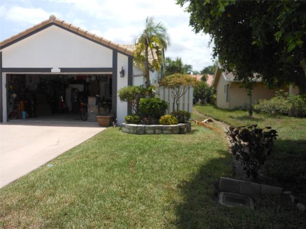 Lakewood At Woodmont, 8706 NW 83rd St, Tamarac, Florida 33321, image 1
