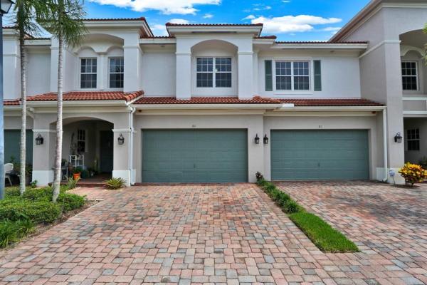 Carriage Pointe Townhomes, 80 Nottingham Pl, Boynton Beach, Florida 33426, image 3