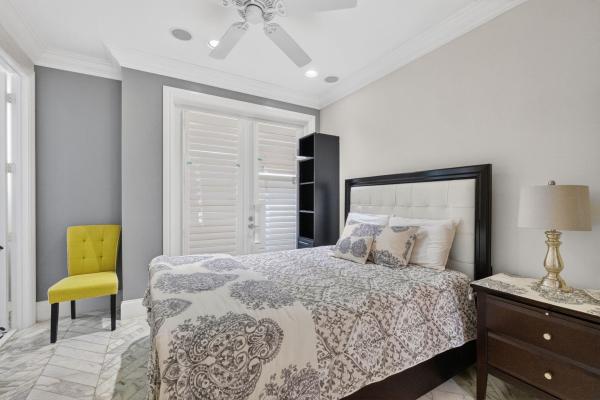 Village At Seagrape, 4332 Seagrape Dr #4, Lauderdale By The Sea, Florida 33308, image 2