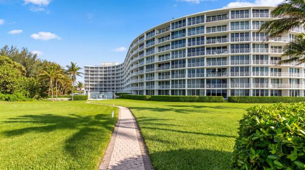 Ambassador South, 2774 S Ocean Blvd #206, Palm Beach, Florida 33480, image 2