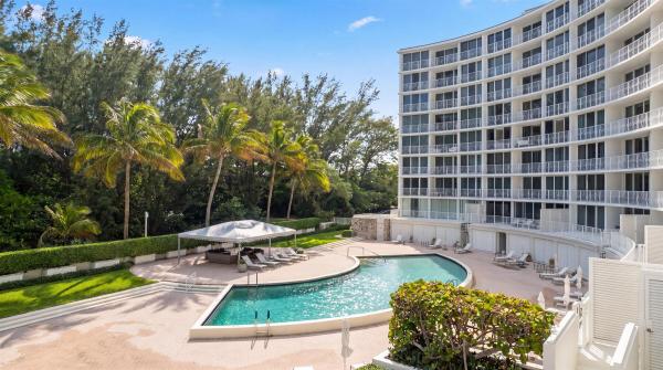 Ambassador South, 2774 S Ocean Blvd #206, Palm Beach, Florida 33480, image 3