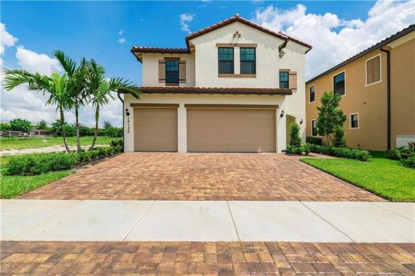 Parkland Bay, 12135 N Baypoint Cir, Parkland, Florida 33076, image 2