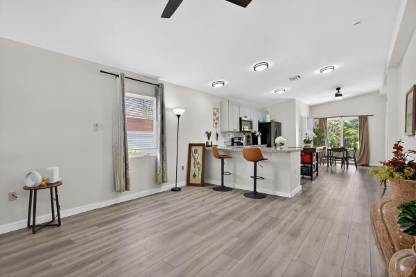 Hunters Manor, 700 NW 17th Ter, Pompano Beach, Florida 33069, image 2