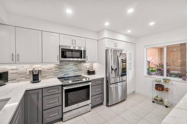 12560 Majesty Cir #104, Boynton Beach, Florida 33437, image 2