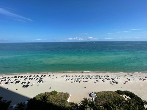 Jade Beach, 17001 Collins Ave #1806, Sunny Isles Beach, Florida 33160, image 1