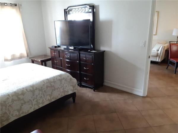 1501 S Ocean Blvd #218, Lauderdale By The Sea, Florida 33062, image 1