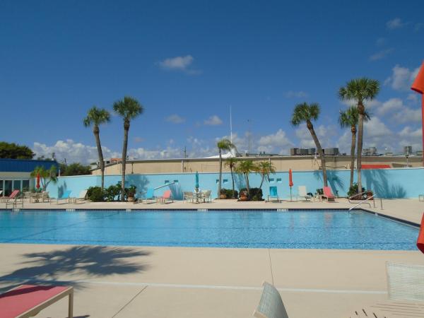 1133 Bayshore Dr #105, Fort Pierce, Florida 34949, image 3