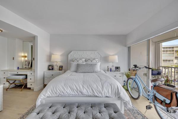 Hillsboro Cove, 1537 E Hillsboro Blvd #239, Deerfield Beach, Florida 33441, image 3