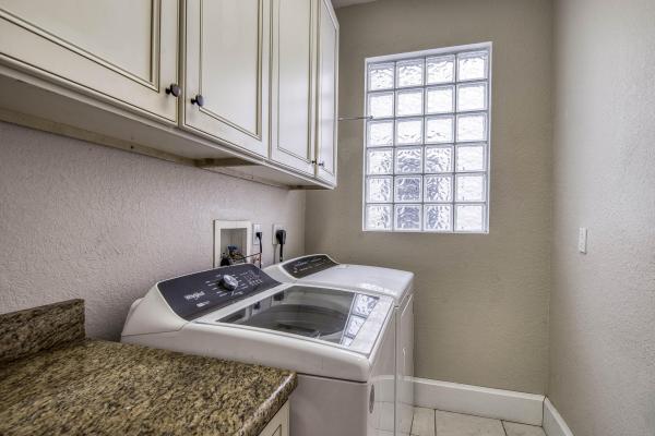 Thousand Oaks, 1508 Sagewood Ct, Riviera Beach, Florida 33404, image 2