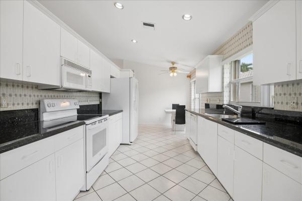 Majestic Isles, 10884 Royal Caribbean Cir, Boynton Beach, Florida 33437, image 2