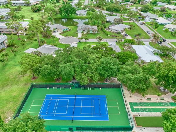 9901 SE Little Club Way, Tequesta, Florida 33469, image 2