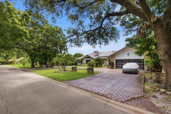 The Oaks, 251 NW 104th Ave, Coral Springs, Florida 33071, image 3