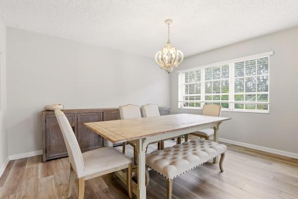 Winchester Courts, 4348 Hazel Ave #D, Palm Beach Gardens, Florida 33410, image 1