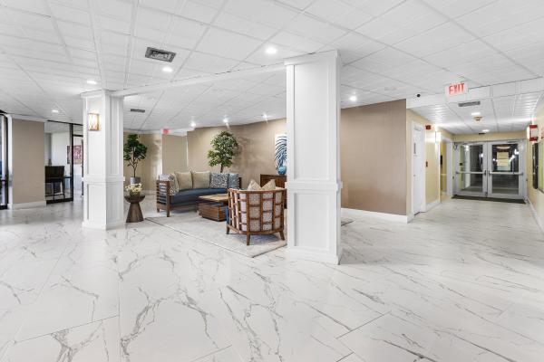 Gemini, 336 Golfview Rd #PH-12, North Palm Beach, Florida 33408, image 1