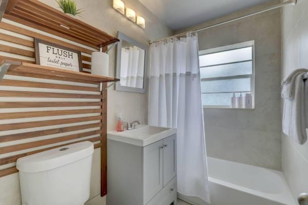 2740 NE 30th Pl #1-2, Fort Lauderdale, Florida 33306, image 1
