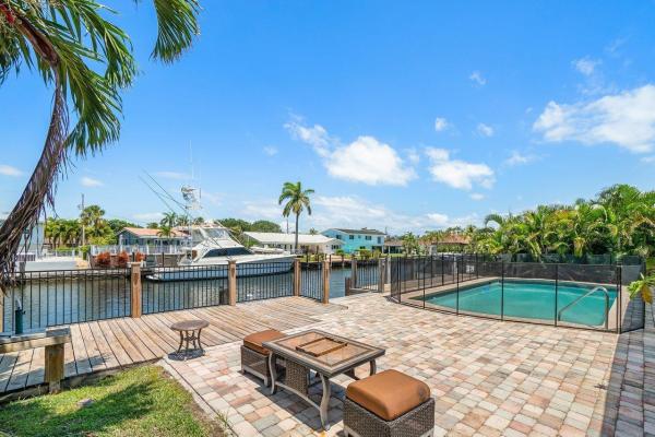 The Cove, 1525 SE 6th St, Deerfield Beach, Florida 33441, image 2