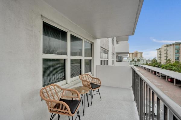 Parliament House, 405 N Ocean Blvd #305, Pompano Beach, Florida 33062, image 2