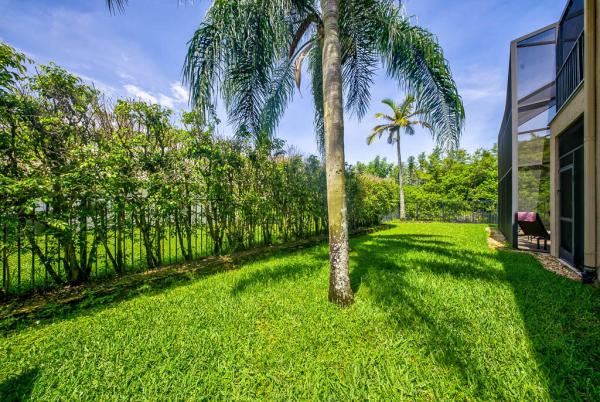 Lakefield North, 1681 Lakefield North Ct, Wellington, Florida 33414, image 1