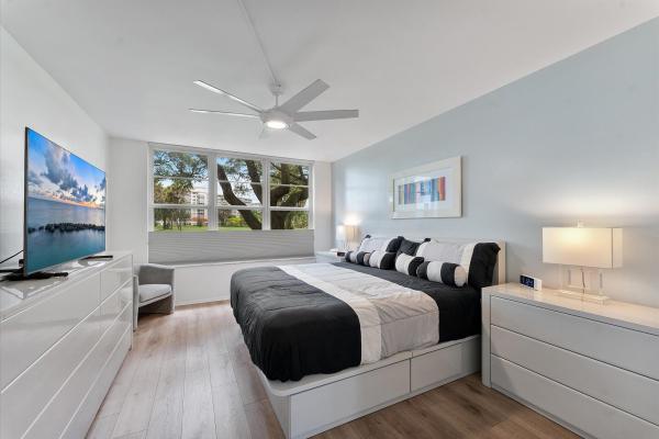 Palm-Aire Country Club 6, 3900 Oaks Clubhouse Dr #110, Pompano Beach, Florida 33069, image 1
