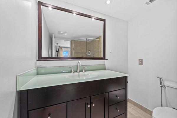 Heritage Landings, 3121 NE 51st St #204E, Fort Lauderdale, Florida 33308, image 2