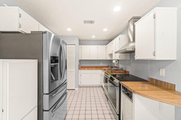 Stratford At Hunters Run, 46 Stratford Ln W #D, Boynton Beach, Florida 33436, image 2