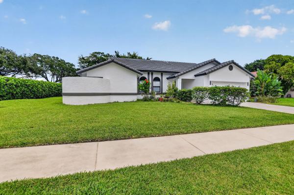 Boca Greens Country Club, 19700 Sedgefield Ter, Boca Raton, Florida 33498, image 3