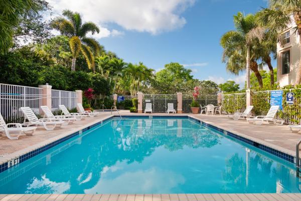 Village At Abacoa, 4822 Chancellor Dr #20, Jupiter, Florida 33458, image 2