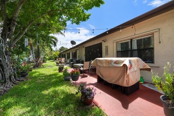 Spring Lake Villas, 8108 NW 100th Way, Tamarac, Florida 33321, image 3