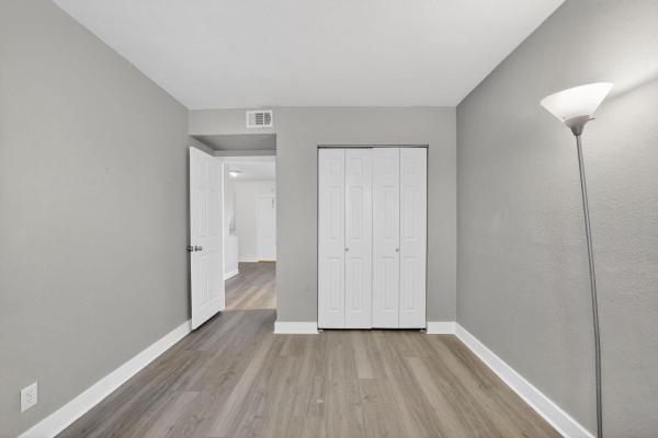 Wilton Commons, 2741 NE 8th Ave #15, Wilton Manors, Florida 33334, image 2