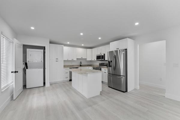 1279 Beach Rd #3, Riviera Beach, Florida 33404, image 2