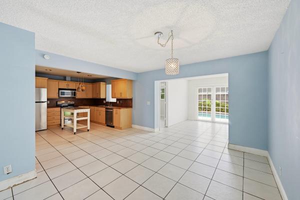 Palm-Aire Village, 3127 NW 67th Ct, Fort Lauderdale, Florida 33309, image 3