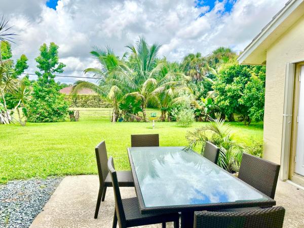 10591 Paso Fino Dr, Lake Worth, Florida 33449, image 2