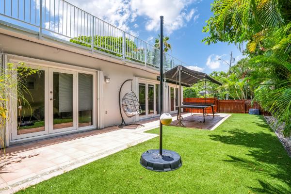 Hillsboro Shores, 2400 N Riverside Dr, Pompano Beach, Florida 33062, image 1