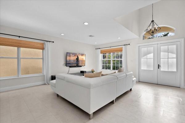 Lakefield South, 2447 Country Golf Dr, Wellington, Florida 33414, image 1