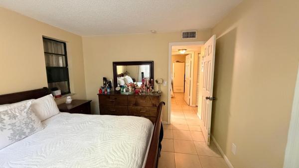 3303 Kirk Rd #4, Lake Worth, Florida 33461, image 3