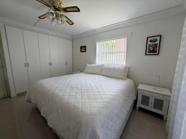 292 Brittany G, Delray Beach, Florida 33446, image 2