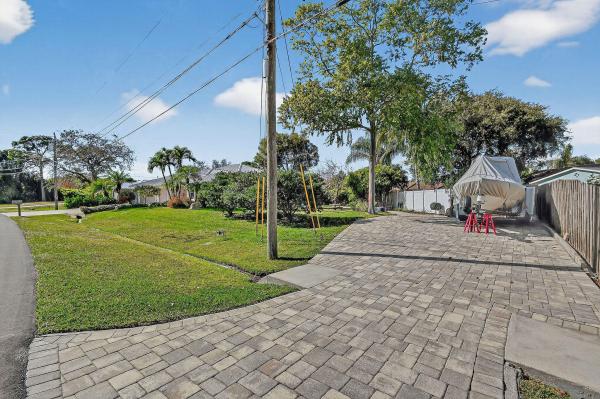 Southbend Lakes Estates, 3221 SE Quay St, Port St. Lucie, Florida 34984, image 2
