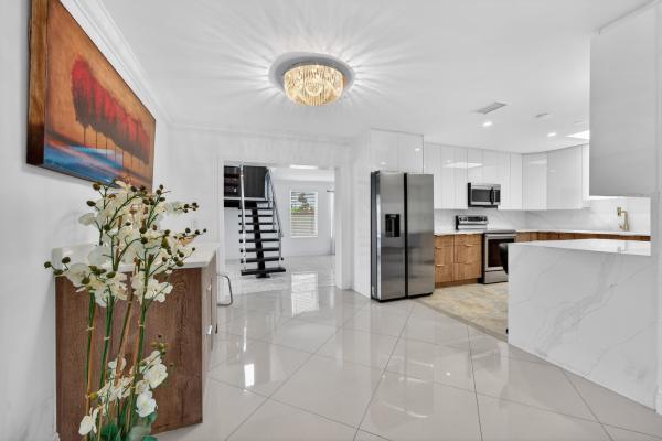 Palmetto Pines, 10941 Granite St, Boca Raton, Florida 33428, image 3