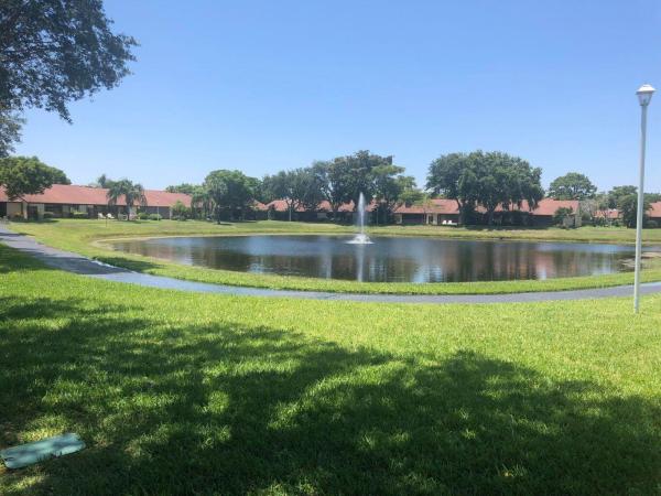 The Palm Club, 1018 Green Pine Blvd #D, West Palm Beach, Florida 33409, image 2