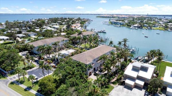 Coconut Cove Marina, 1581 Bow Line Rd, Fort Pierce, Florida 34949, image 2