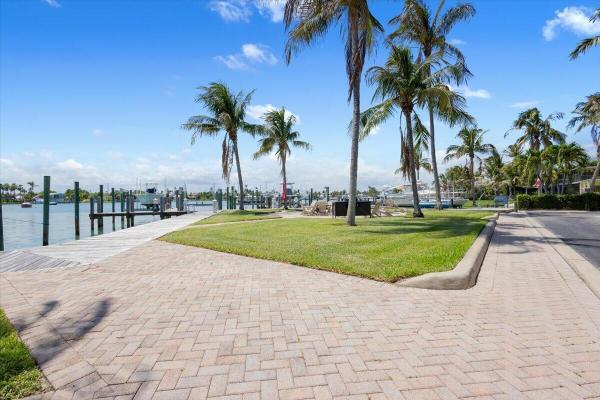 Coconut Cove Marina, 1581 Bow Line Rd, Fort Pierce, Florida 34949, image 3