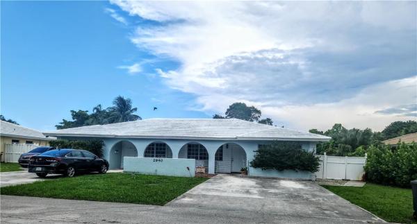 2940 NE 19th Ter #SOUTH SIDE, Lighthouse Point, Florida 33064, image 1