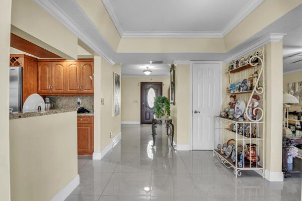 Waverly Hundred, 6431 Olde Moat Way, Davie, Florida 33331, image 3