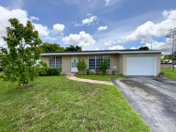 Sunrise Golf Village, 9791 NW 25th Ct, Sunrise, Florida 33322, image 3