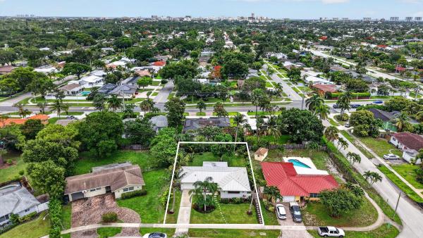 Boca Raton Square, 450 SW 12th Ter, Boca Raton, Florida 33486, image 2