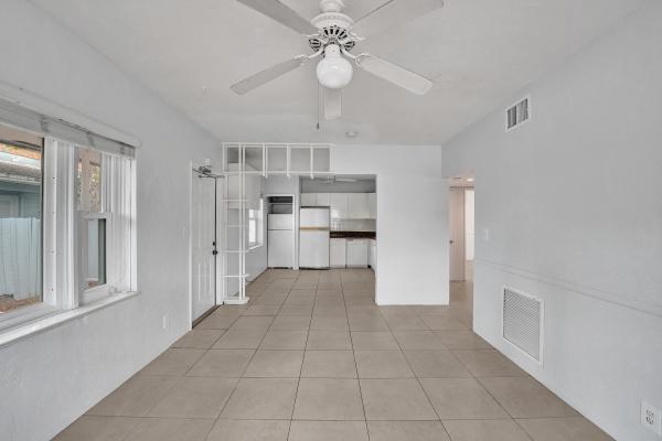 Fort Lauderdale No HOA, 816 SE 12th St, Fort Lauderdale, Florida 33316, image 2